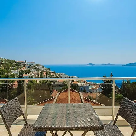 7 Bedroom - 3136 Villa