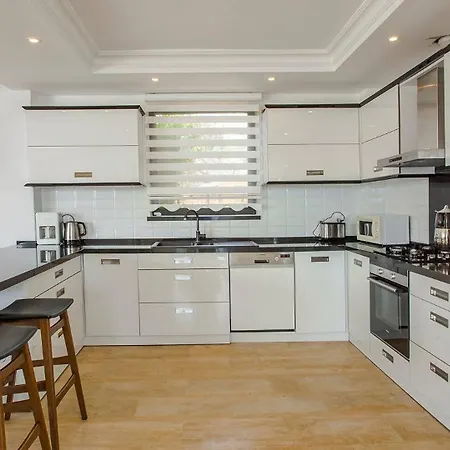 7 Bedroom - 3136 Villa Kalkan