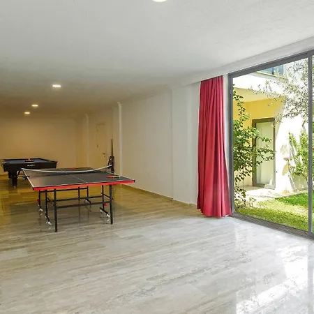 7 Bedroom - 3136
